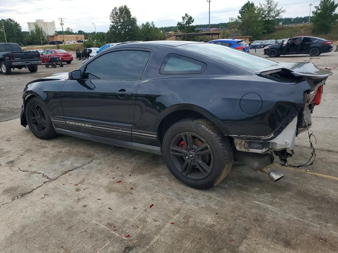 2012 Ford Mustang - foto 2