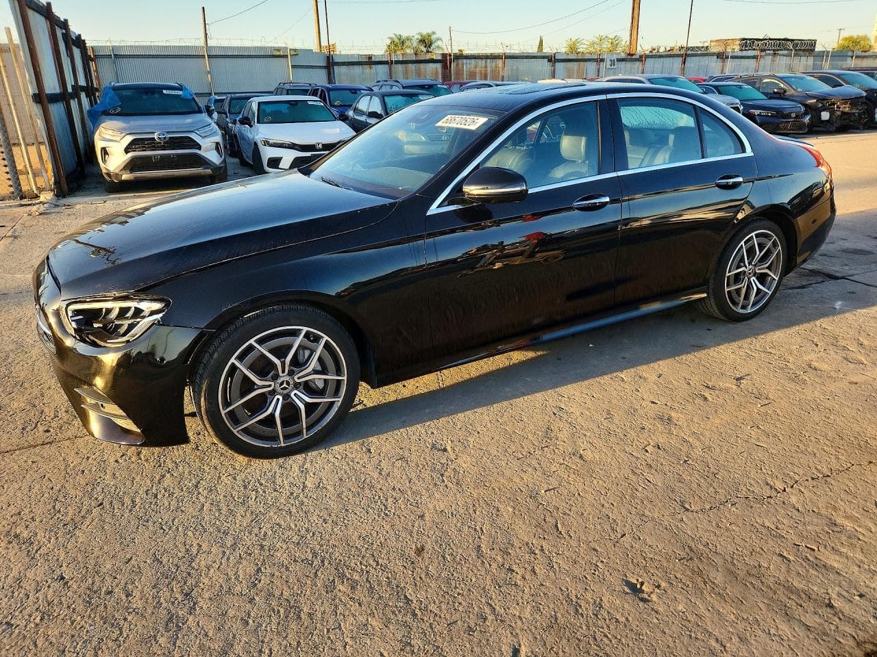 Mercedes-Benz E-klasse 2021 z USA