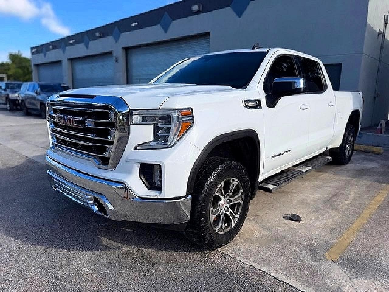 GMC Sierra 2021 z USA