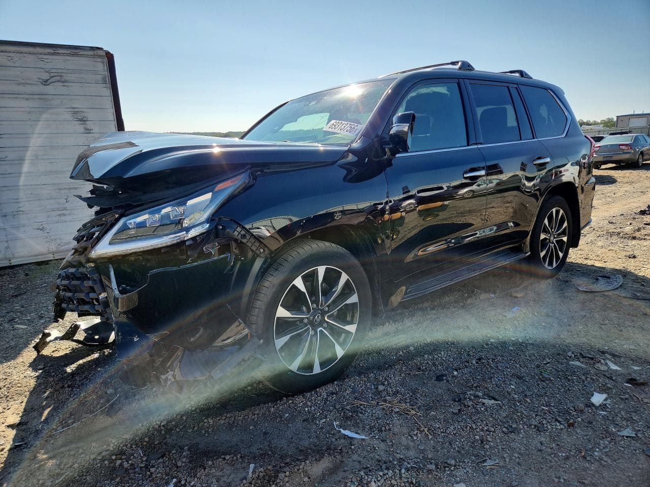 Lexus LX 2021 z USA