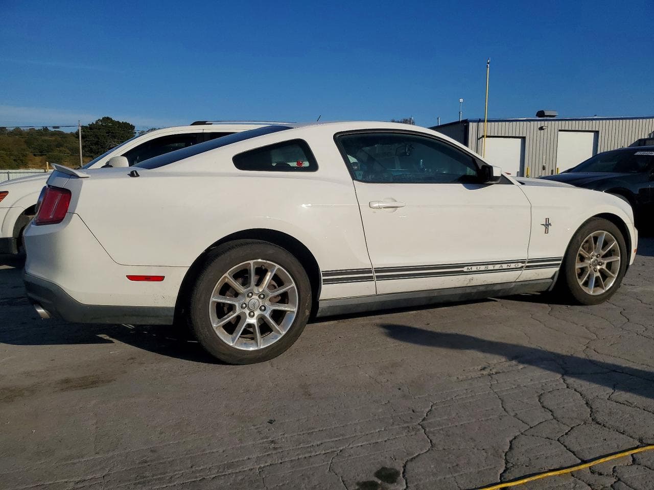 2010 Ford Mustang - foto 3