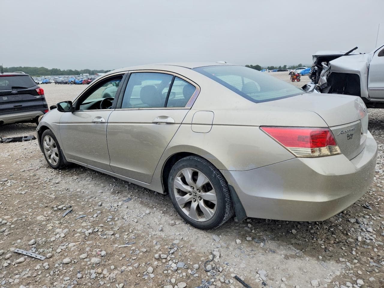 2010 Honda Accord - foto 2