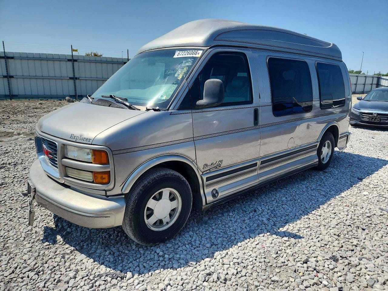 GMC Savana 1998 z USA