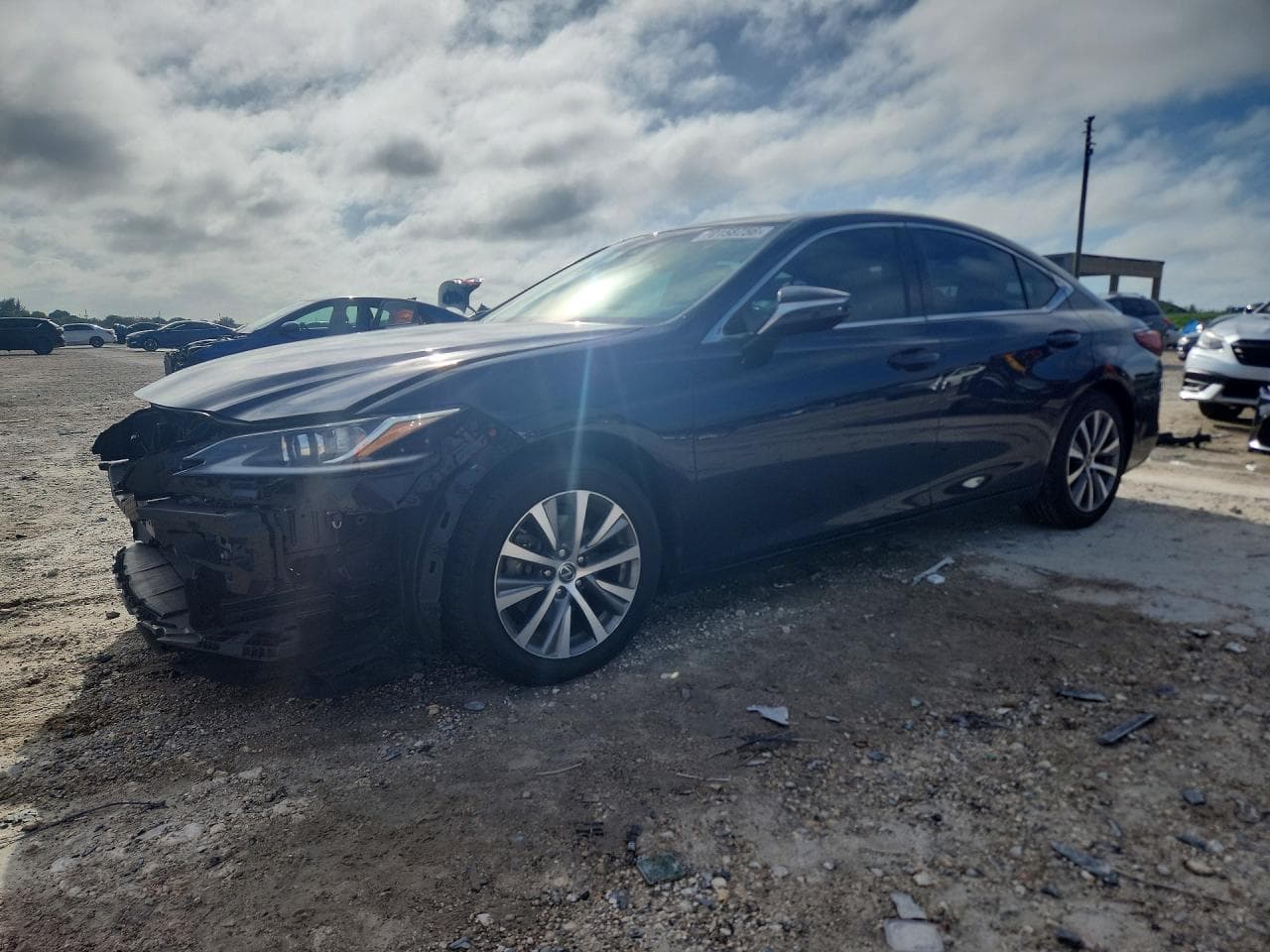 Lexus ES 2019 z USA