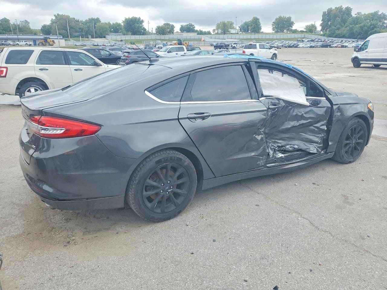 2017 Ford Fusion Se - foto 3