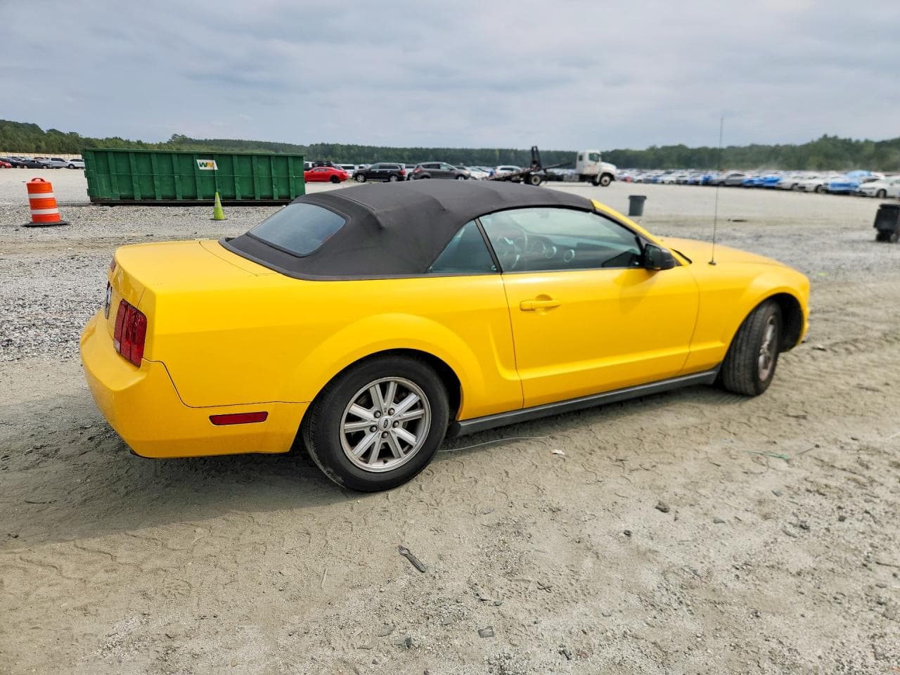 2005 Ford Mustang - foto 3