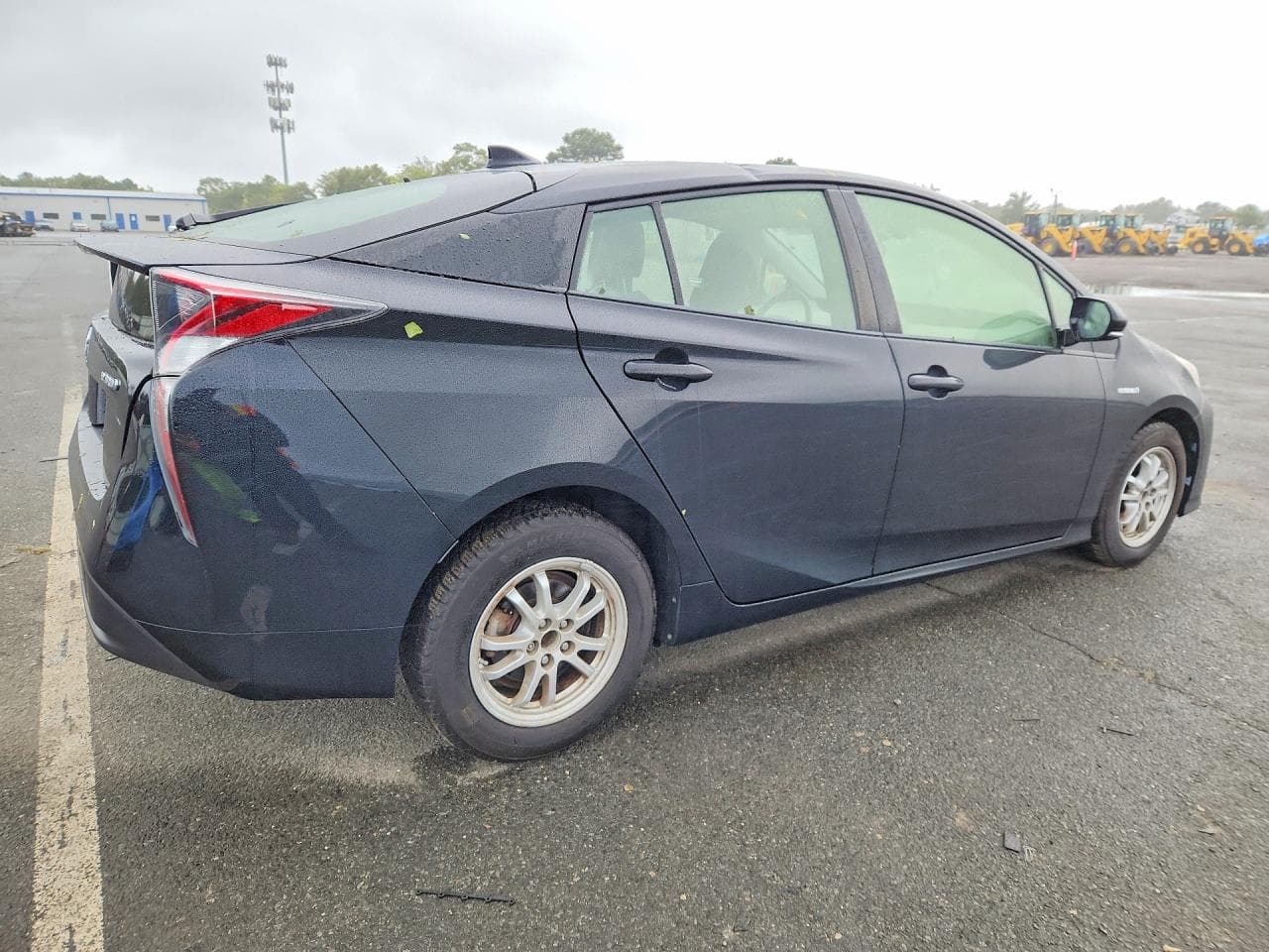 2016 Toyota Prius Three - foto 3