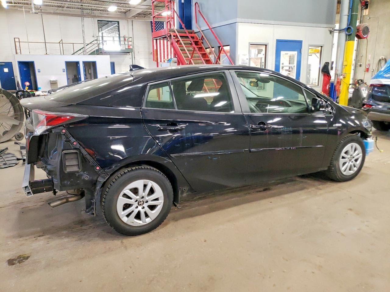 2017 Toyota Prius Two - foto 3