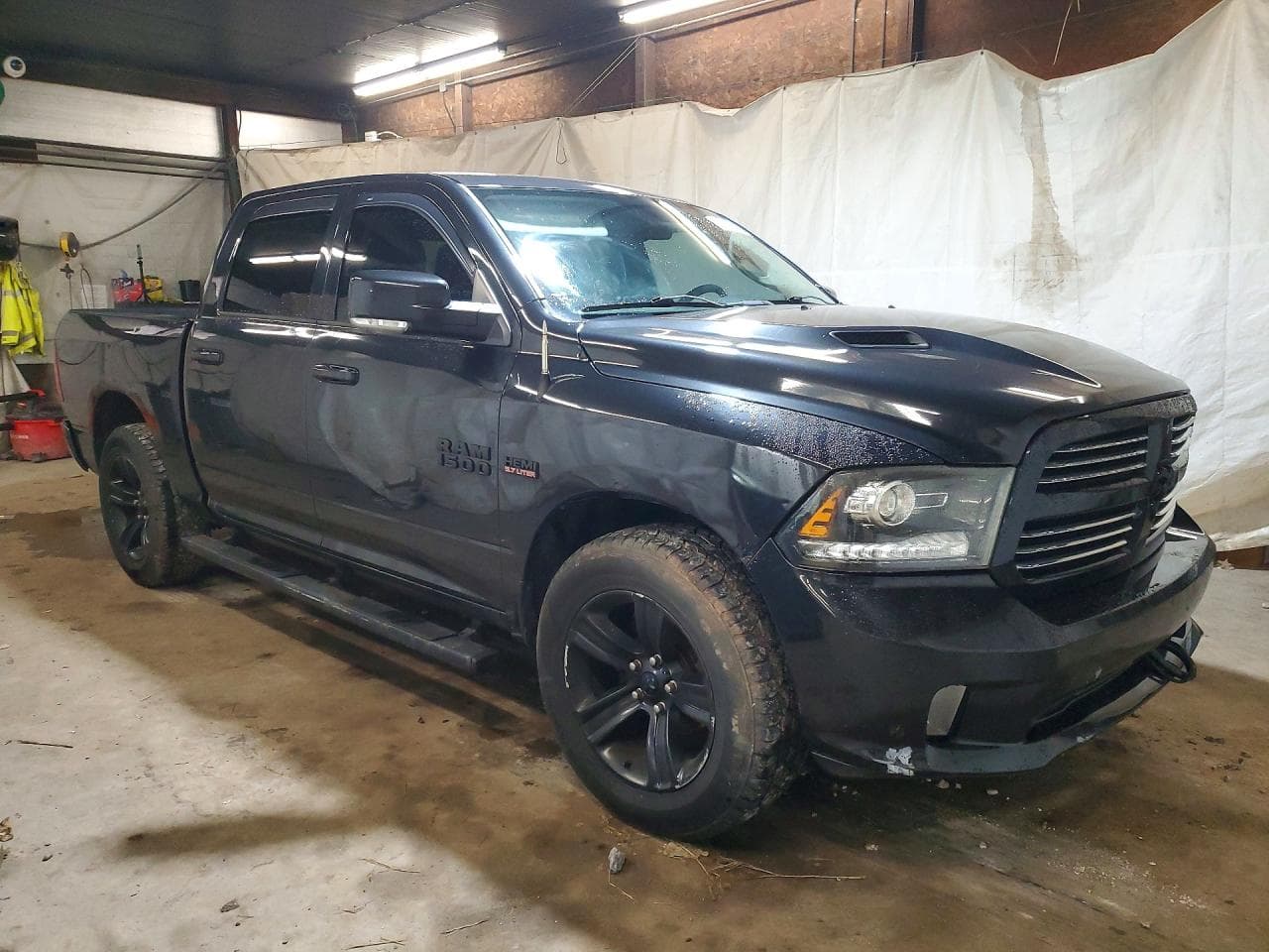 2015 Ram 1500 Sport - foto 4