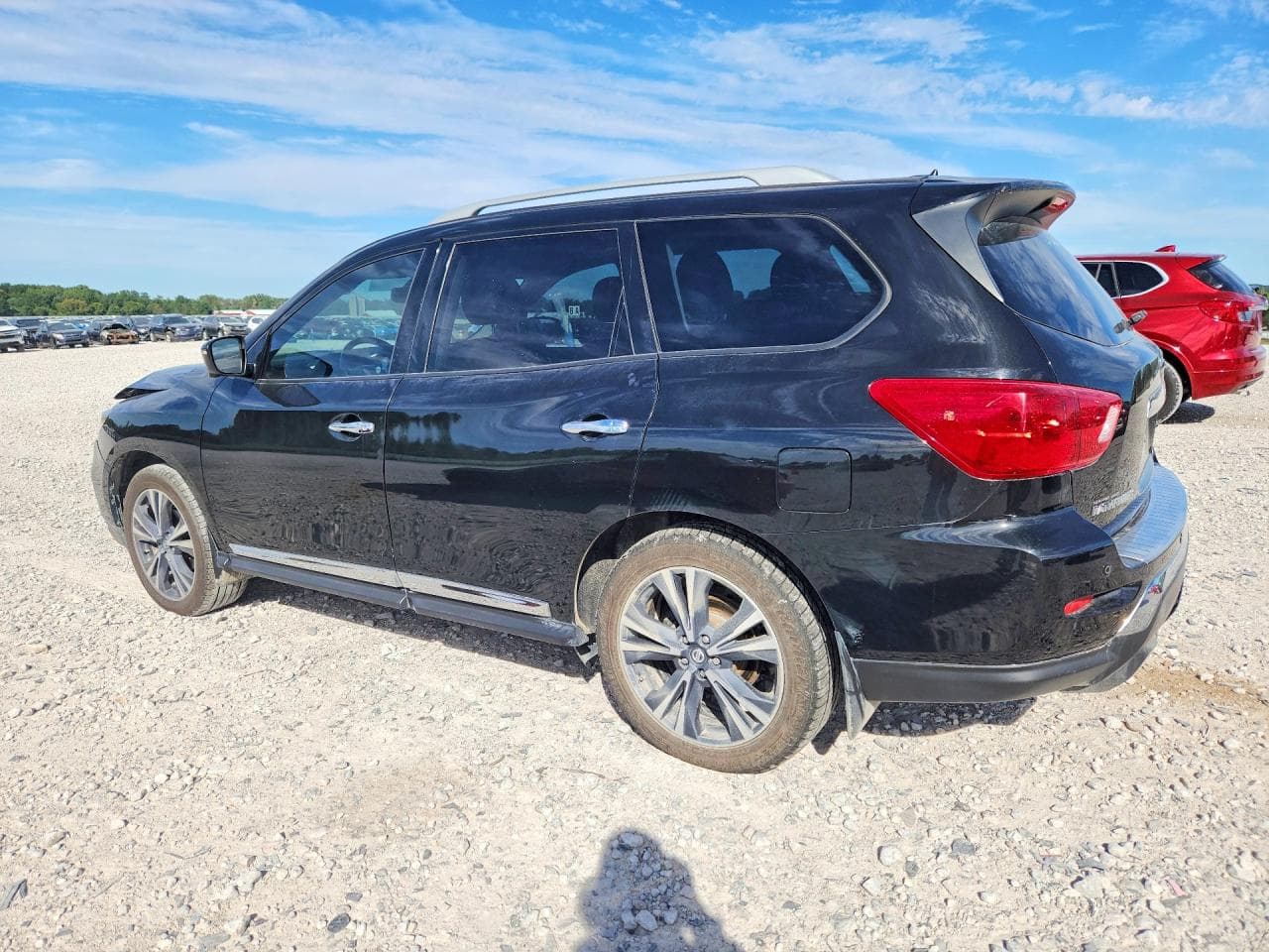 2018 Nissan Pathfinder Platinum - foto 2