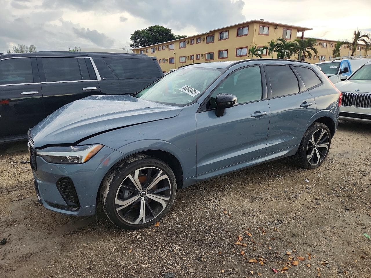Volvo XC60 2022 z USA