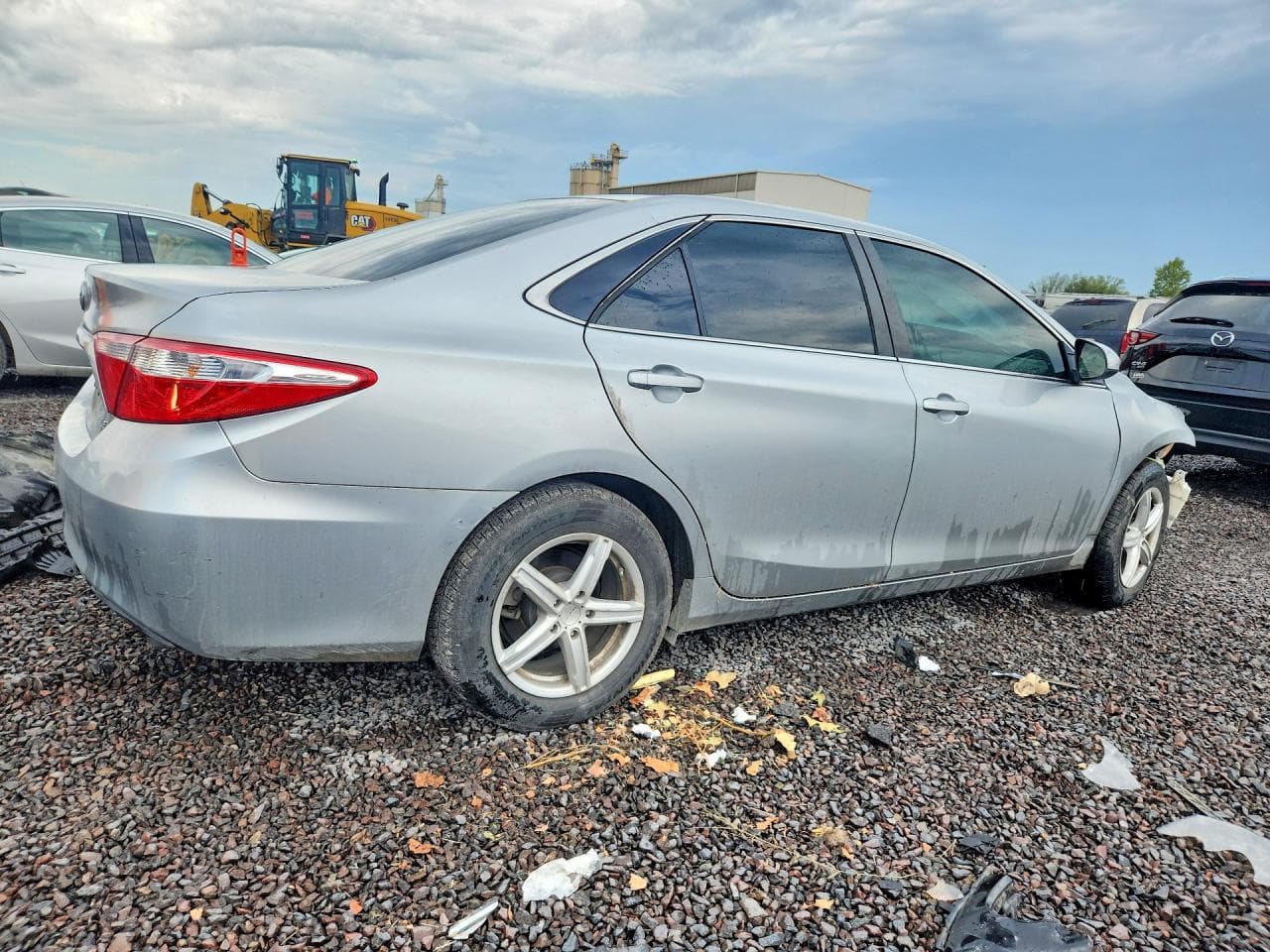 2016 Toyota Camry Le - foto 3