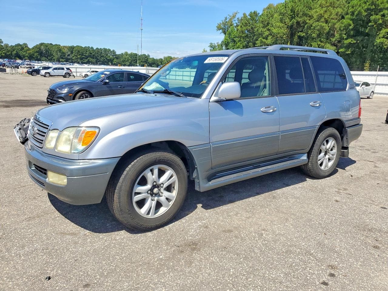 Lexus LX 2005 z USA