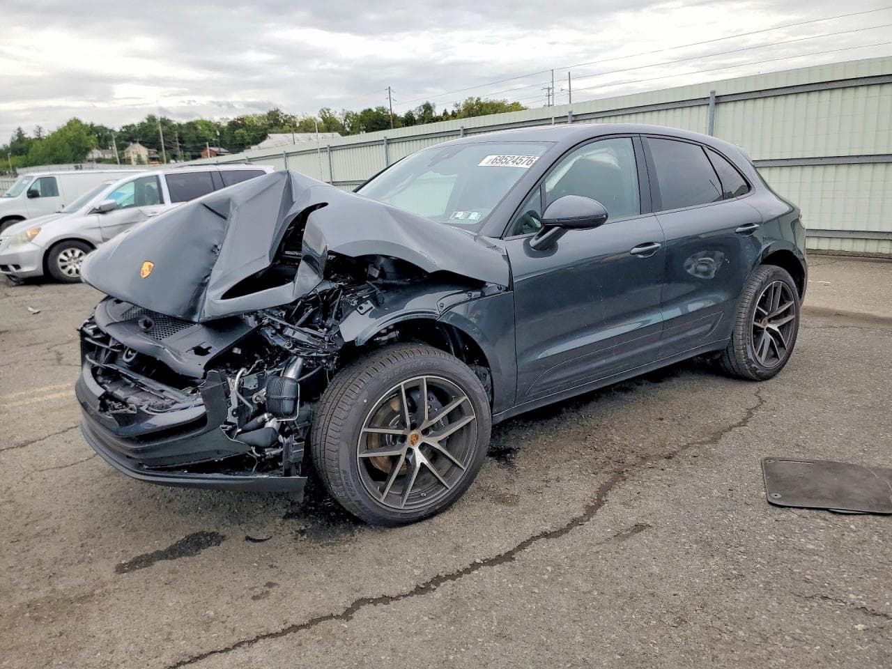 2026 Porsche Macan Base