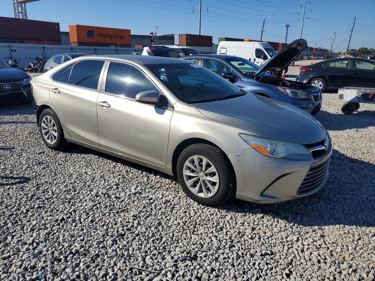 2015 Toyota Camry Le - foto 4