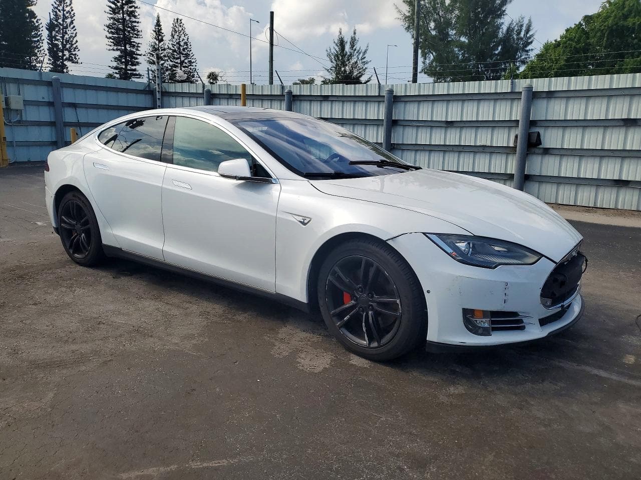 2015 Tesla Model S 70D - foto 4