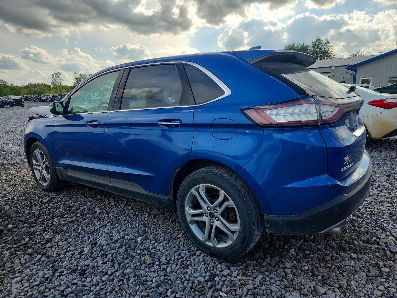 2018 Ford Edge Titanium - foto 2