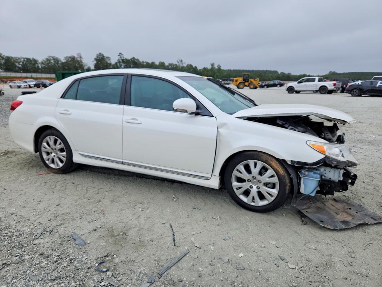 2011 Toyota Avalon Base - foto 4