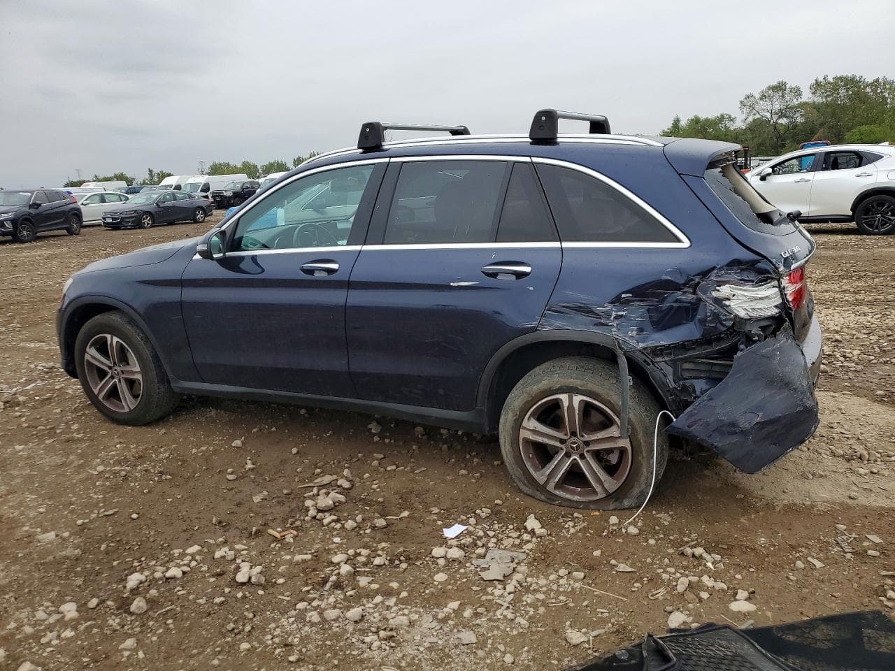 2019 Mercedes-Benz Glc 300 4Matic - foto 2