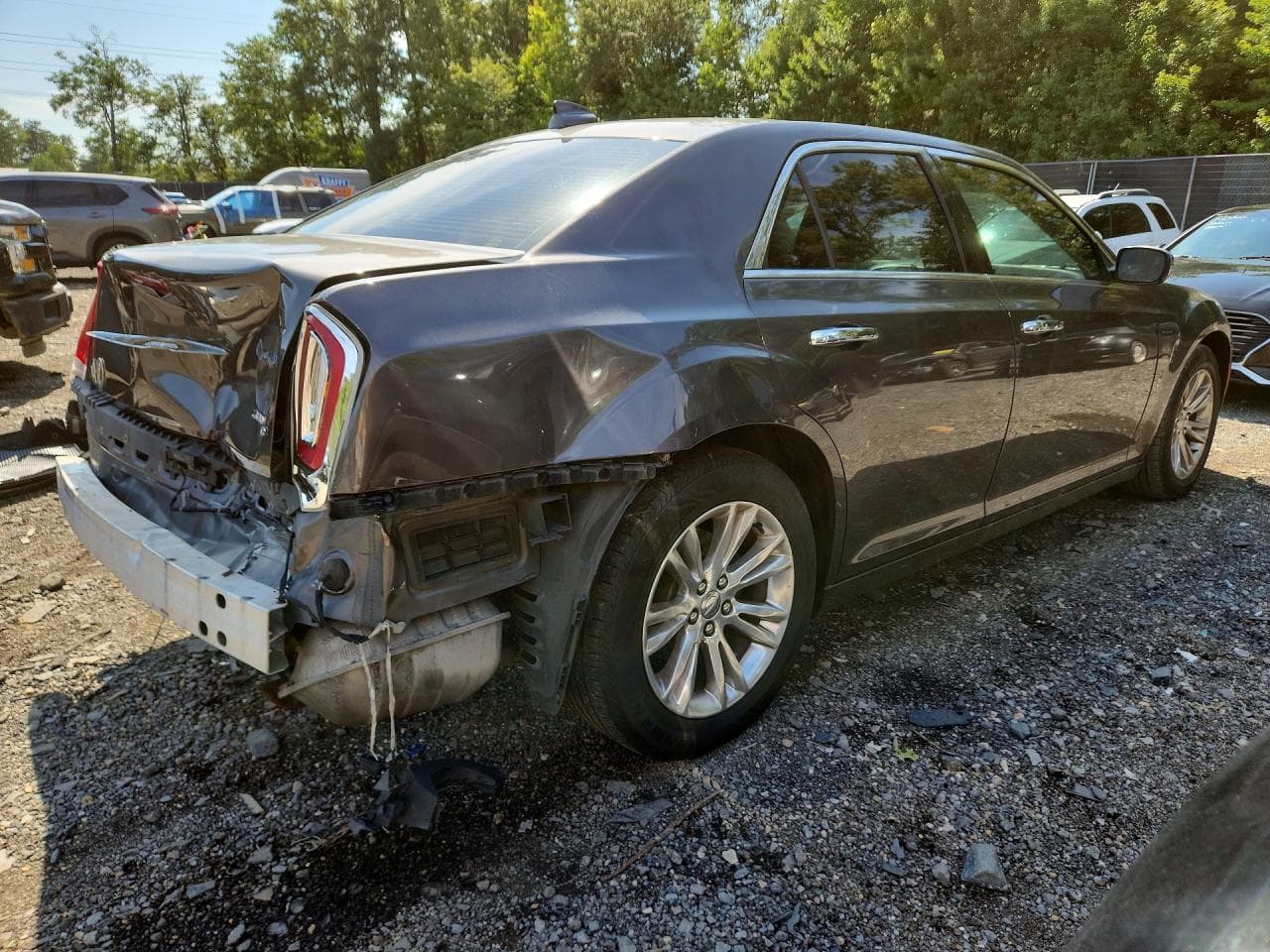 2017 Chrysler 300C - foto 3
