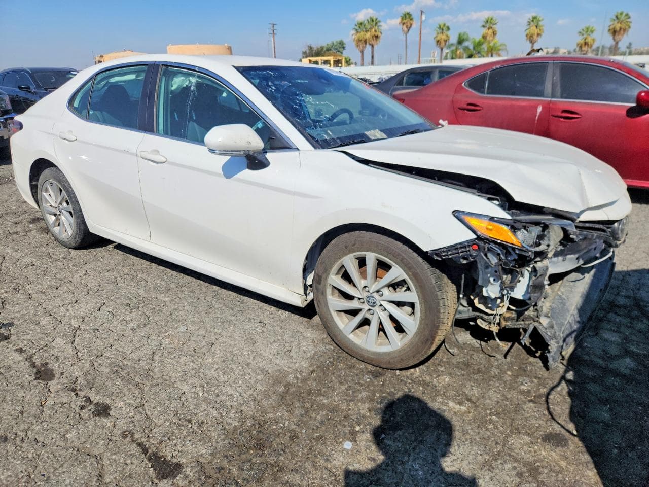 2021 Toyota Camry Le - foto 4
