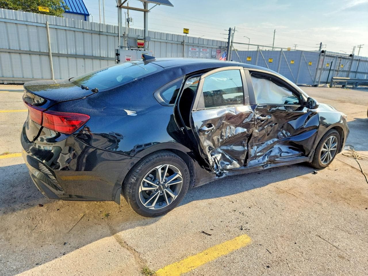 2024 Kia Forte Lxs - foto 3