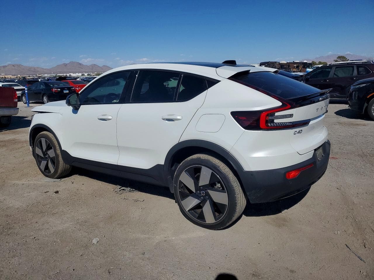 2023 Volvo C40 Recharge Ultimate - foto 2