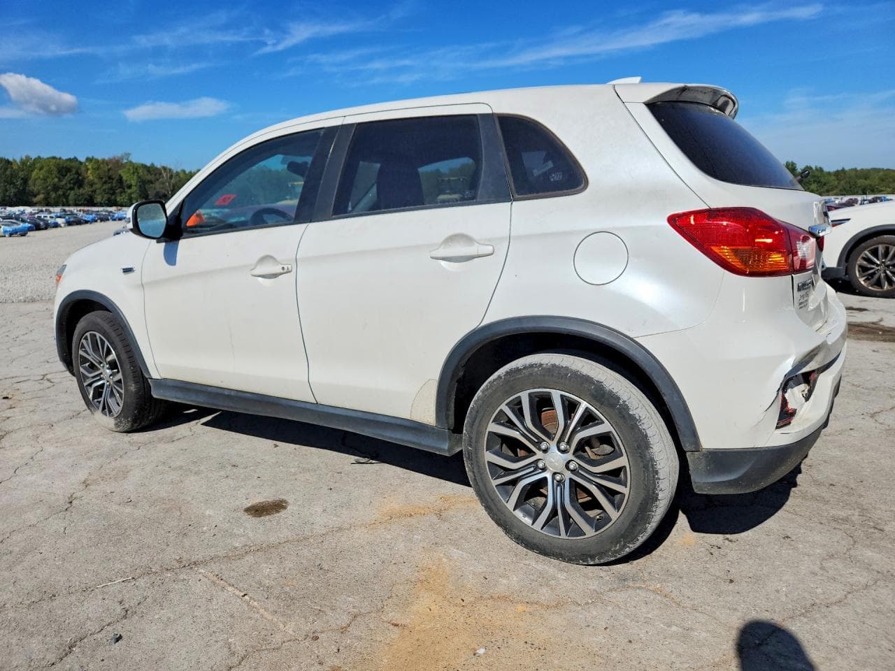 2019 Mitsubishi Outlander Sport Se - foto 2