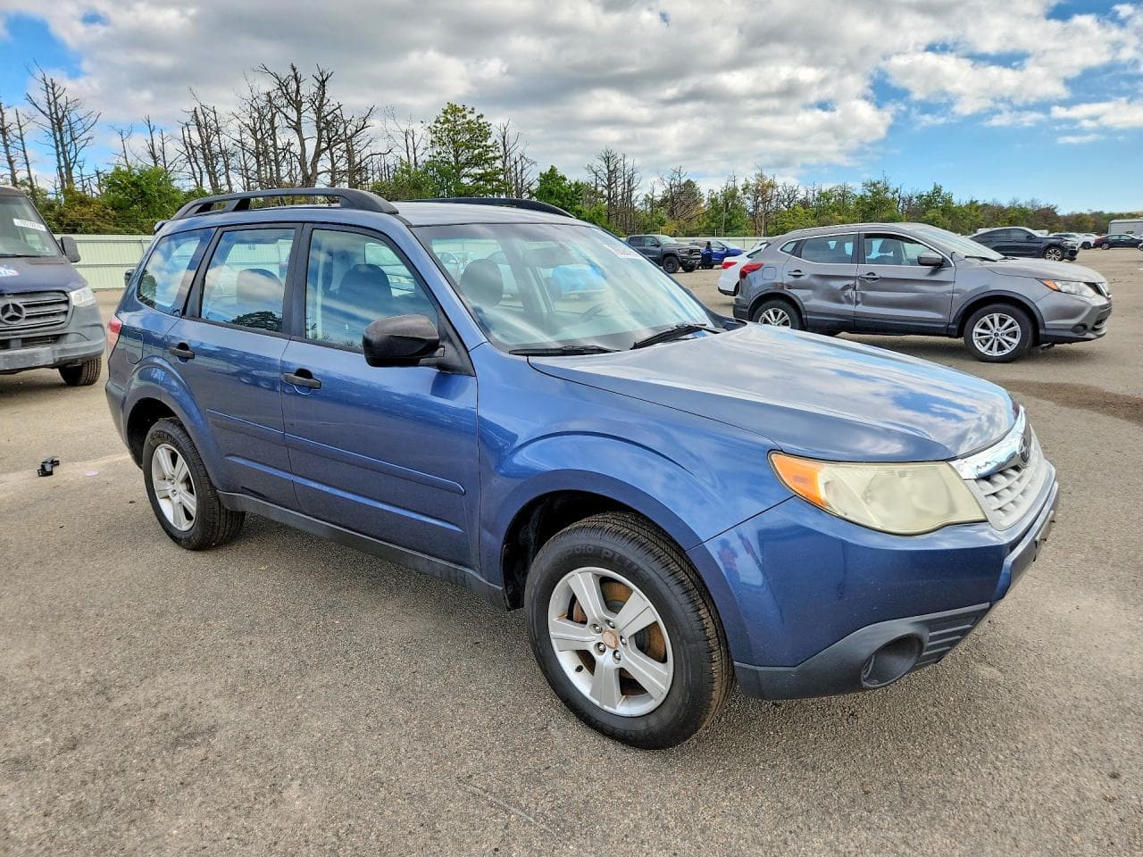 2011 Subaru Forester 2.5X - foto 4
