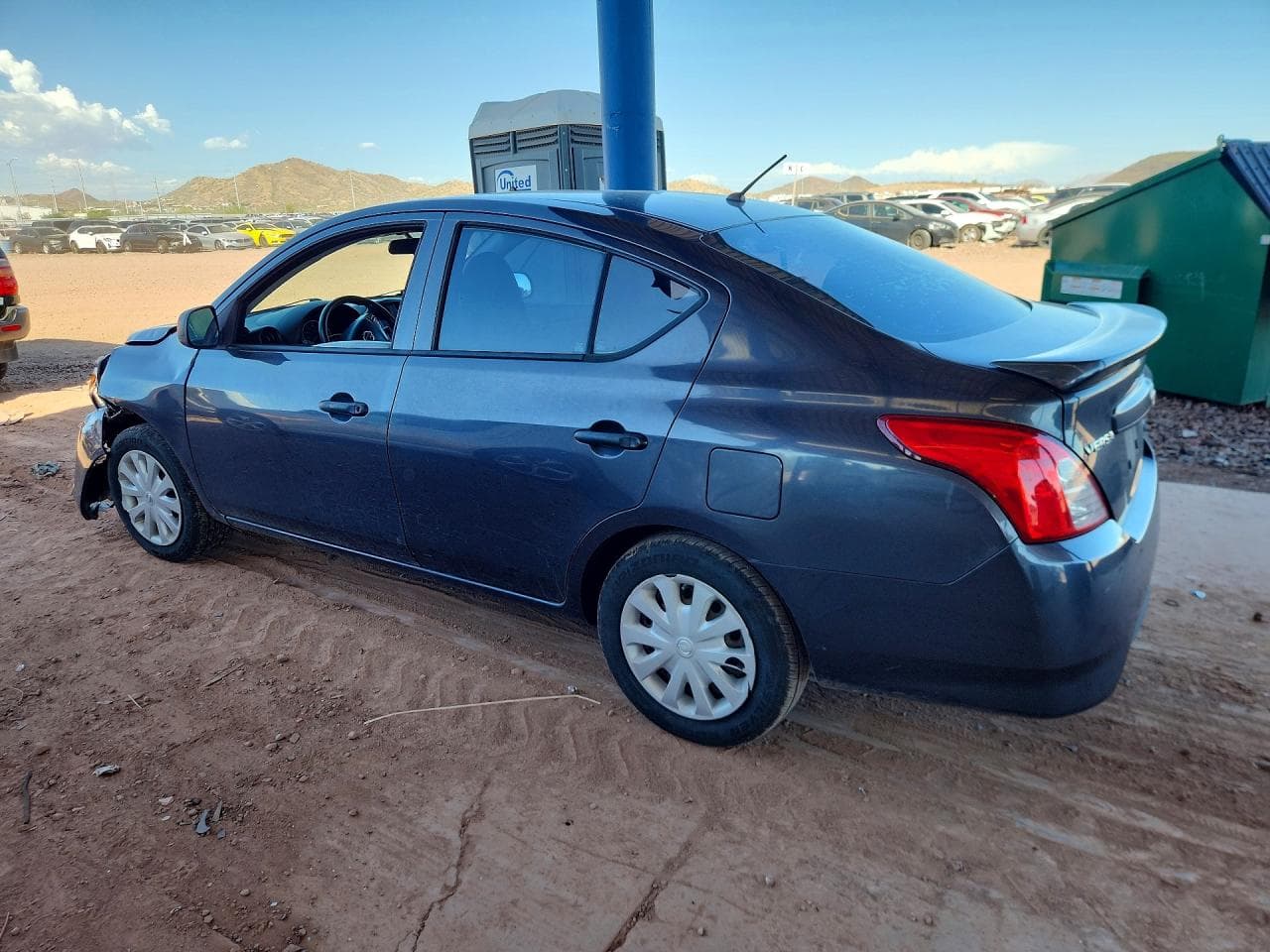 2015 Nissan Versa 1.6 S Plus - foto 2