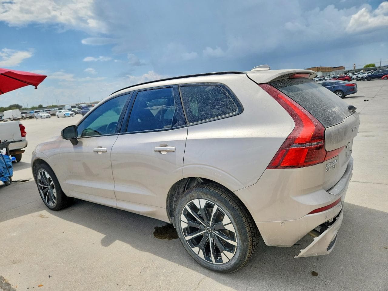 2026 Volvo Xc60 Plus - foto 2