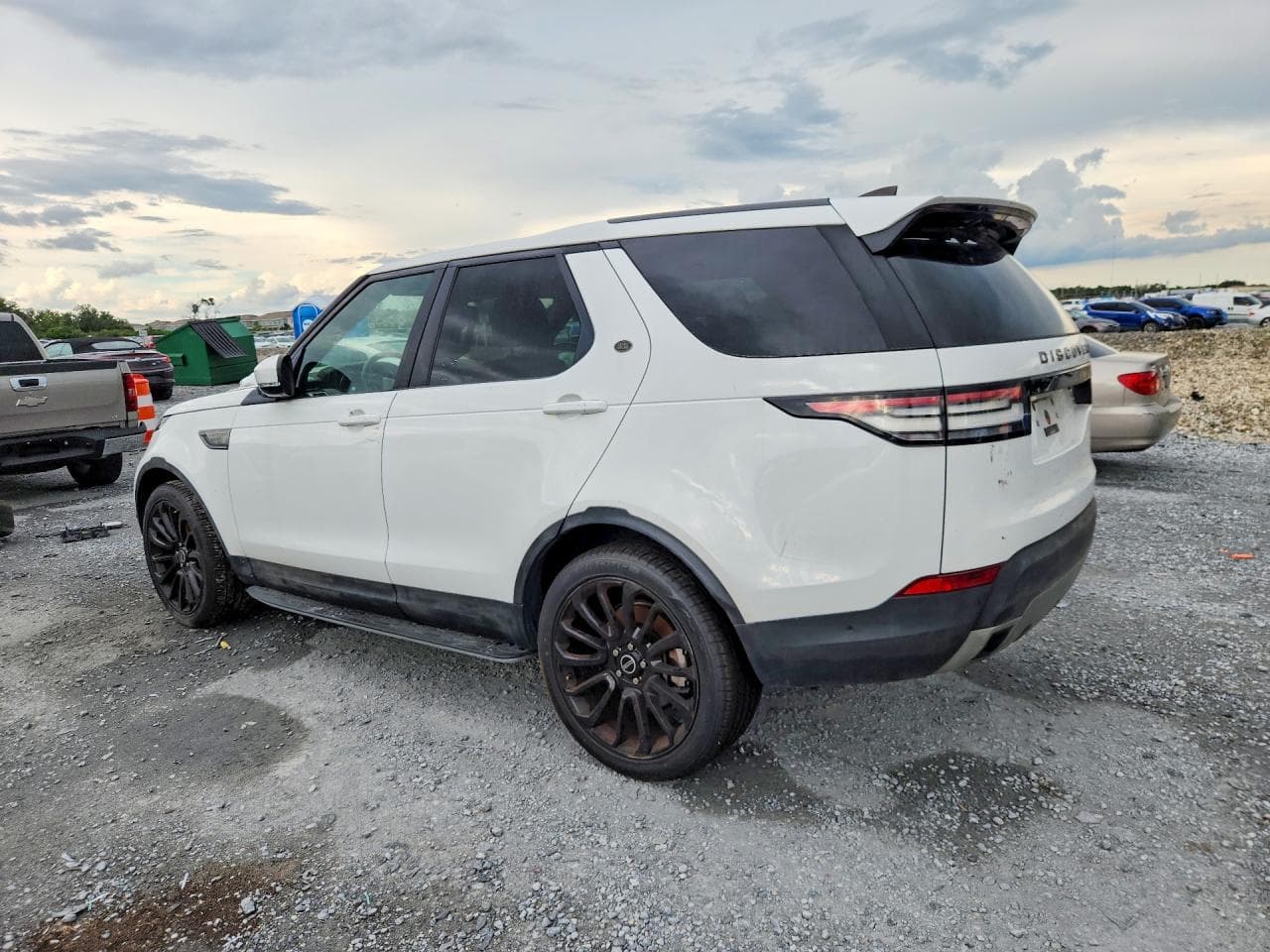 2020 Land Rover Discovery Se - foto 2