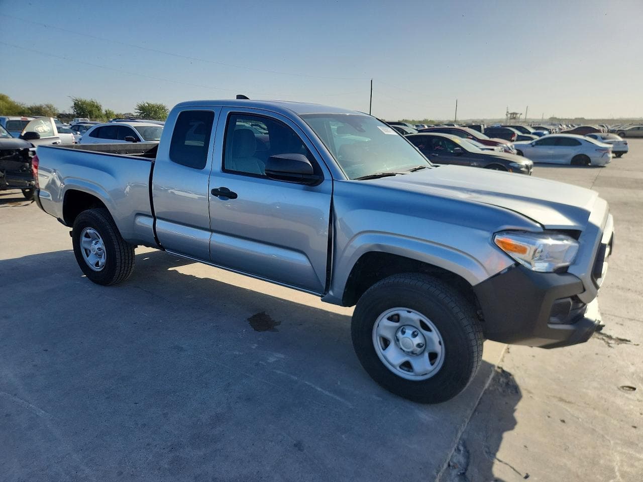 2023 Toyota Tacoma Sr - foto 4