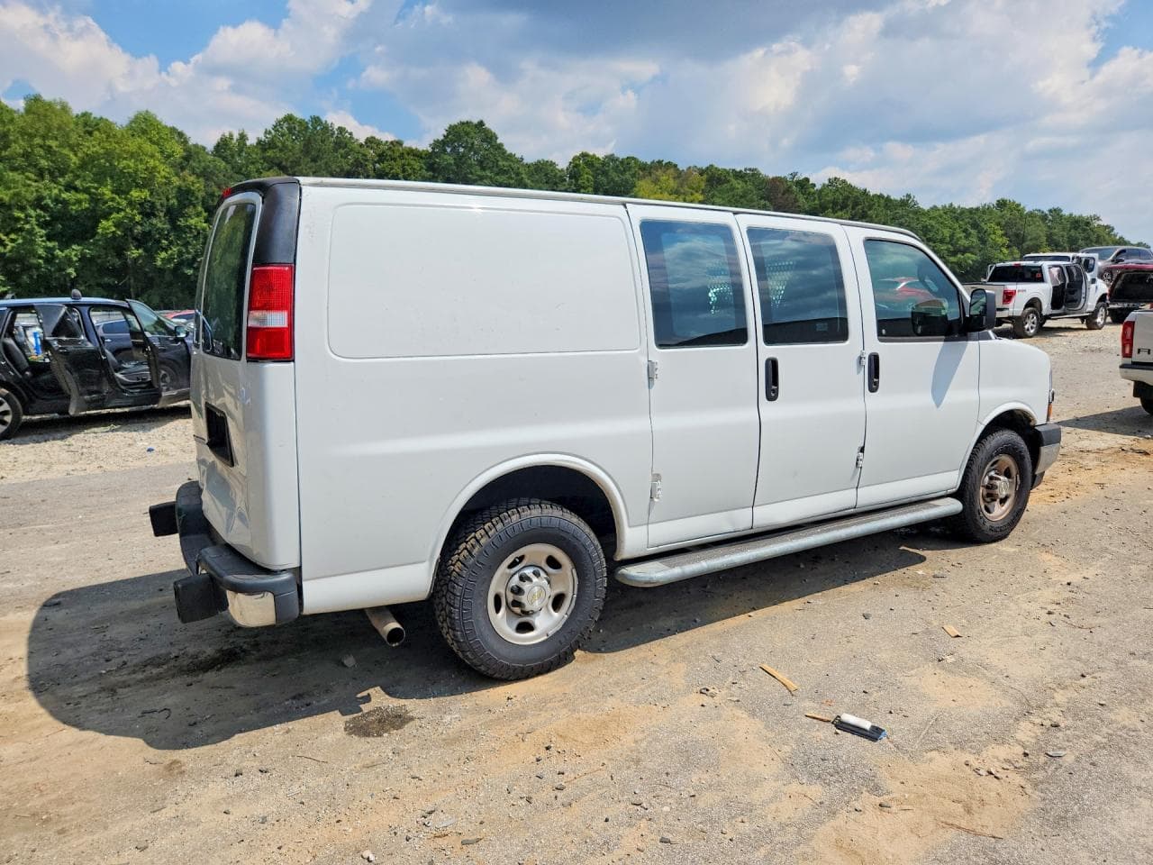 2020 Chevrolet Express G2500 - foto 3