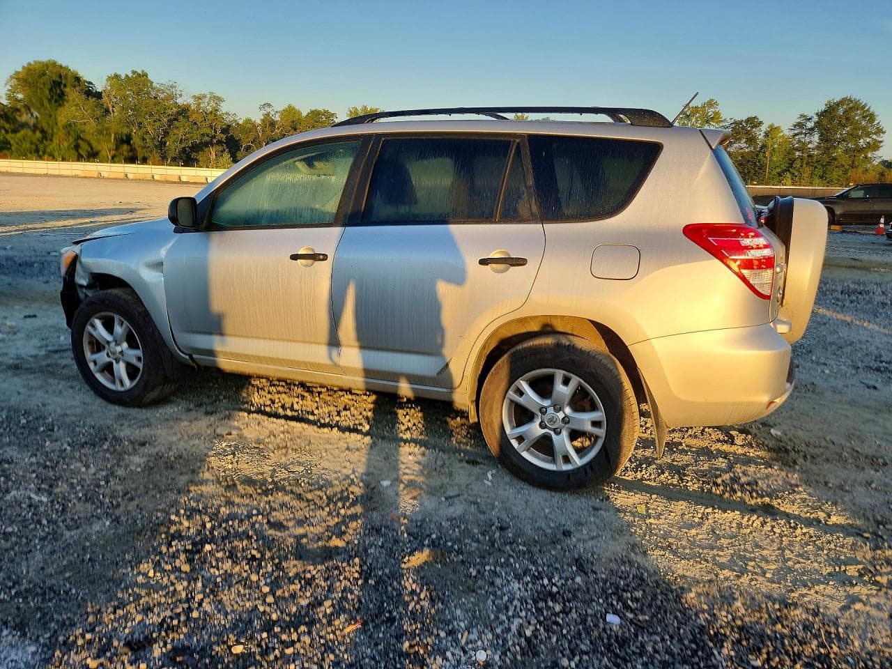 2011 Toyota Rav4 Base - foto 2