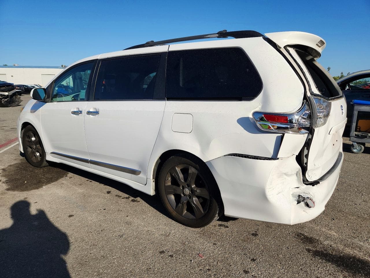 2013 Toyota Sienna Sport - foto 2