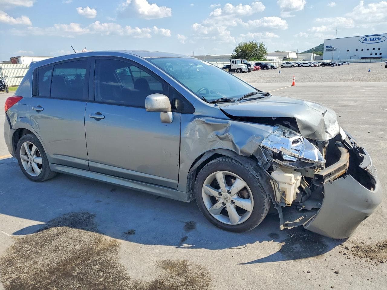 2011 Nissan Versa 1.8 S - foto 4
