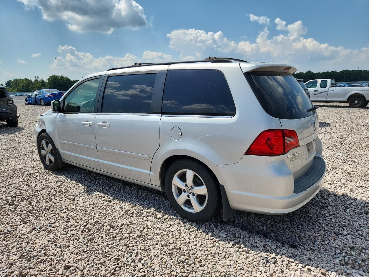 2009 Volkswagen Routan Sel - foto 2