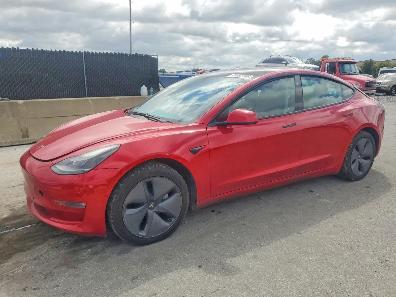 Tesla Model 3 2021 z USA