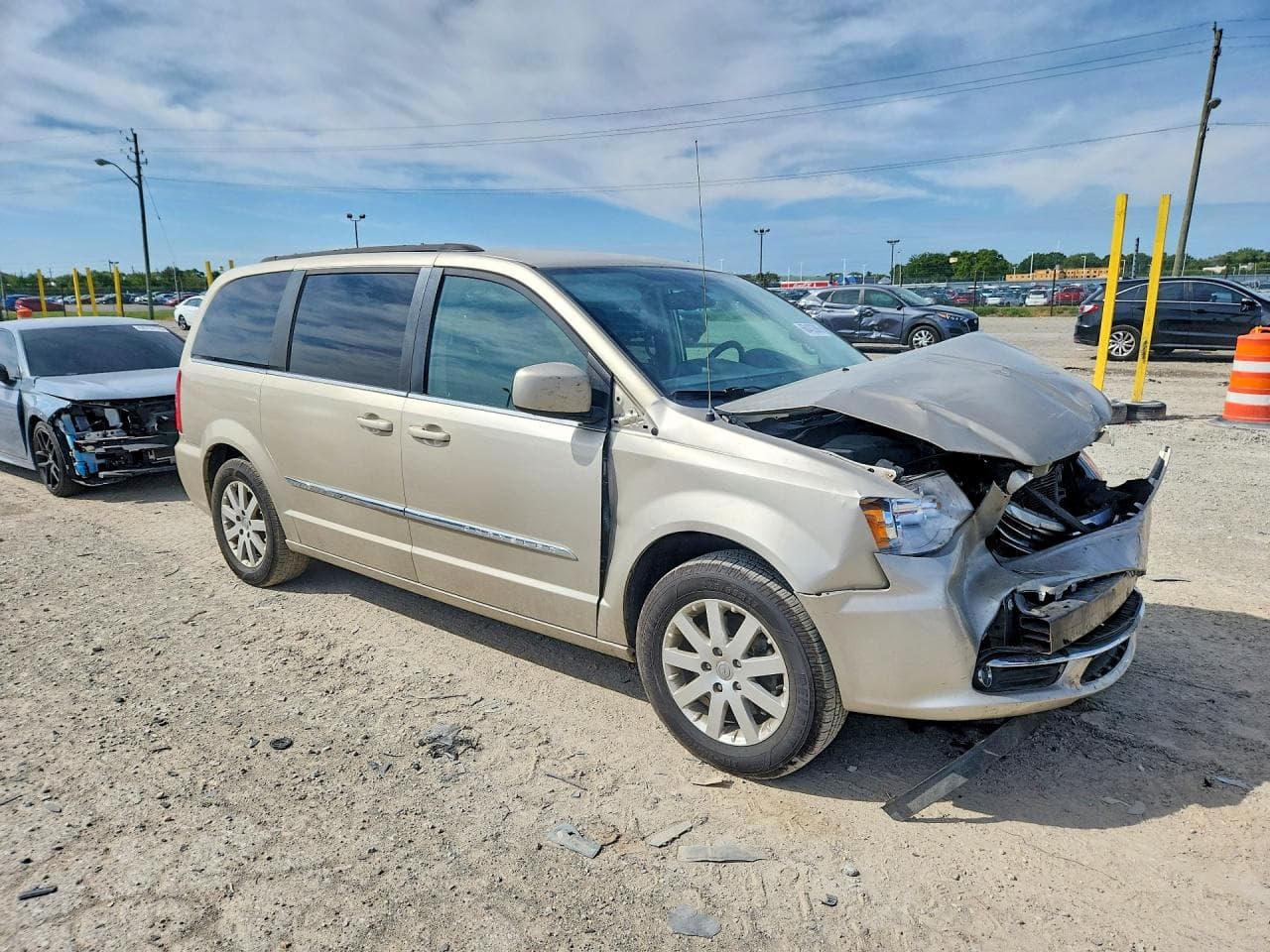 2016 Chrysler Town & Country Touring - foto 4