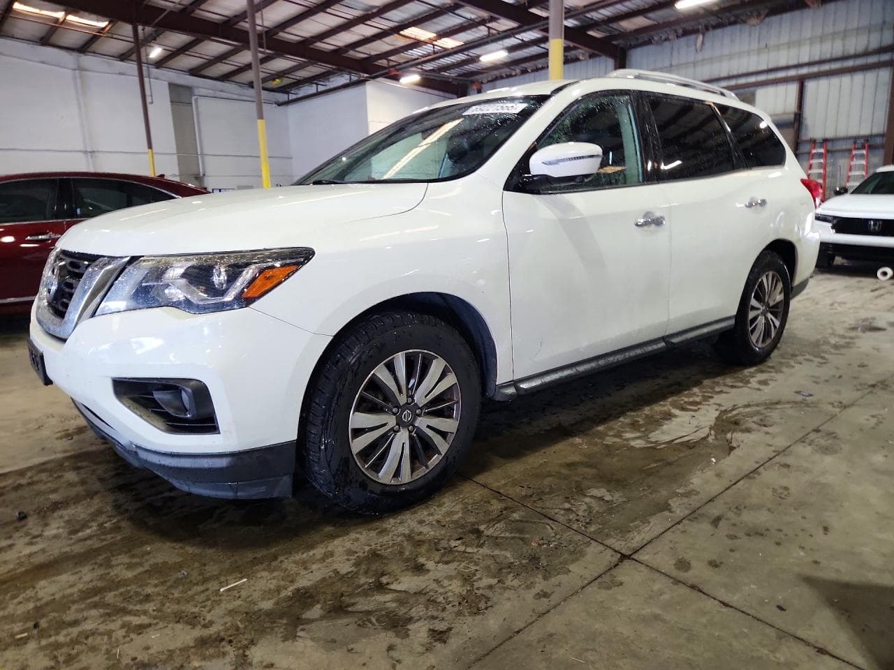Nissan Pathfinder 2020 z USA