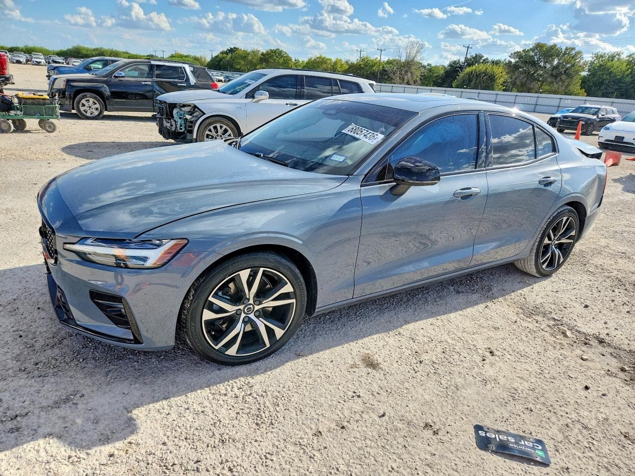 Volvo S60 2024 z USA