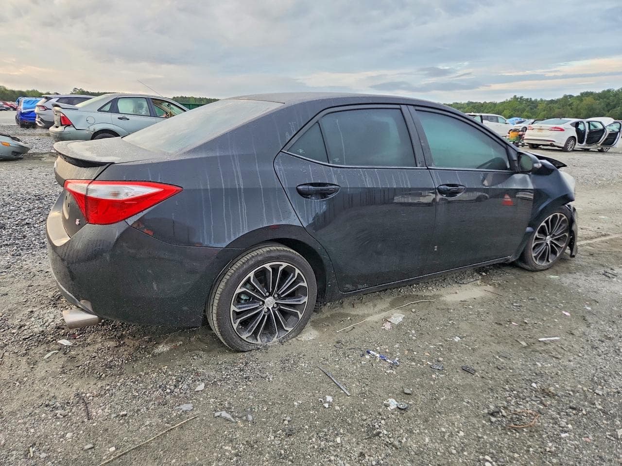 2015 Toyota Corolla S Plus - foto 3