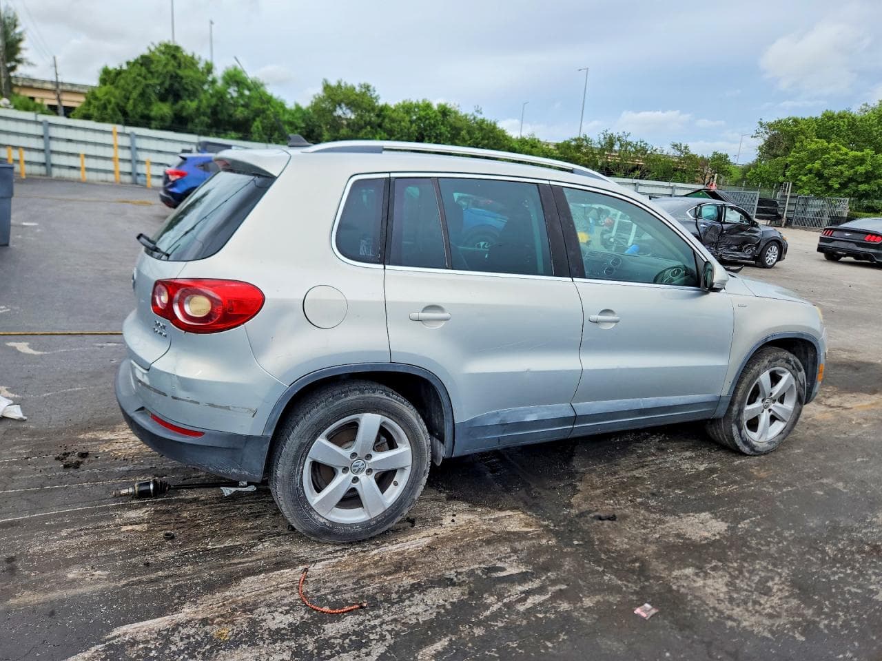 2010 Volkswagen Tiguan Se - foto 3