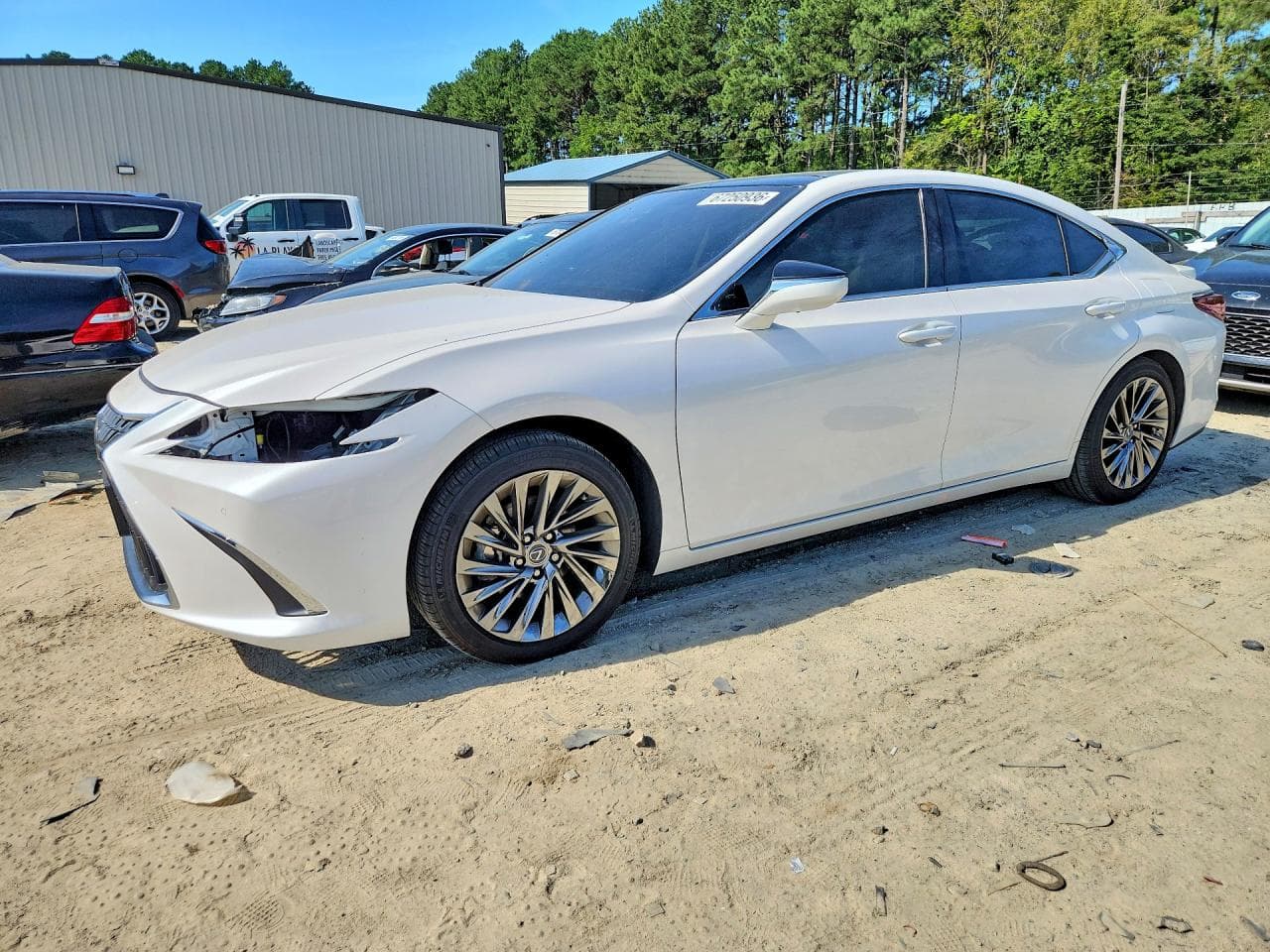 Lexus ES 2024 z USA