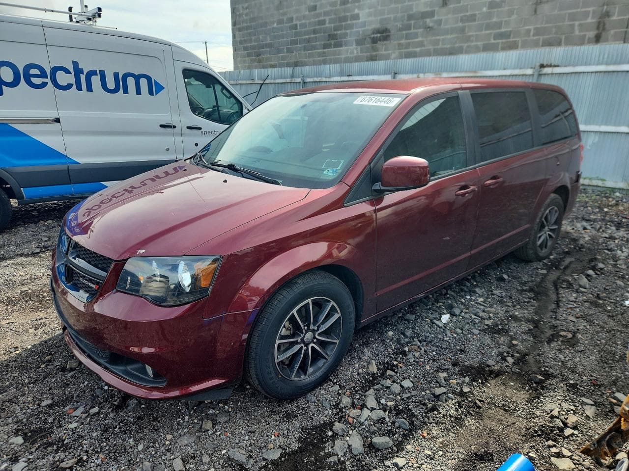 Dodge Caravan 2018 z USA