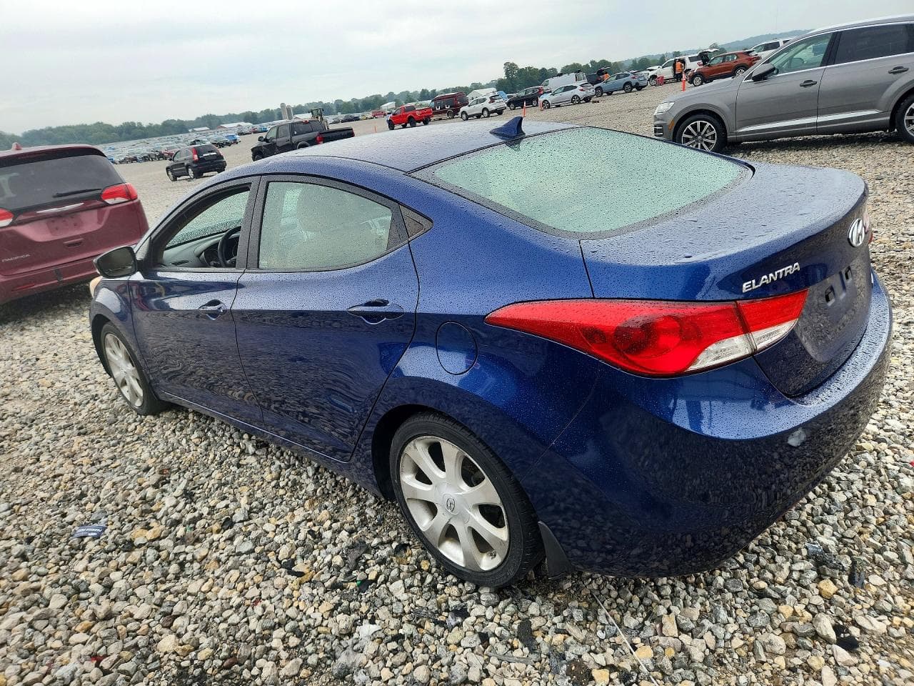 2013 Hyundai Elantra Limited - foto 2