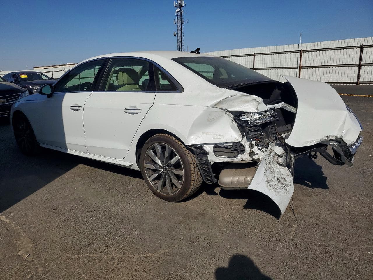 2021 Audi A4 Premium 40 - foto 2