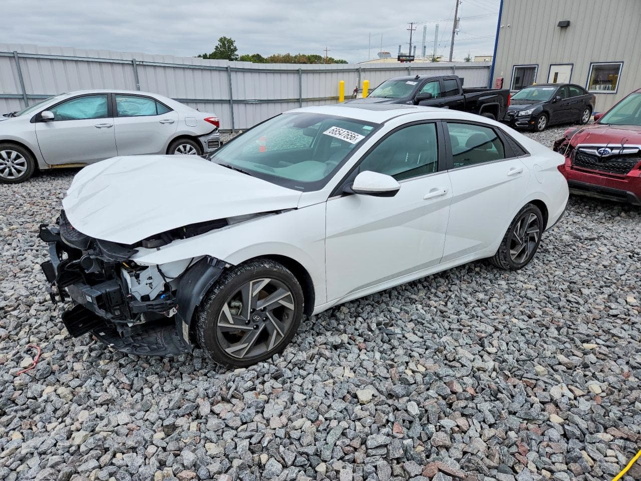Hyundai Elantra 2025 z USA
