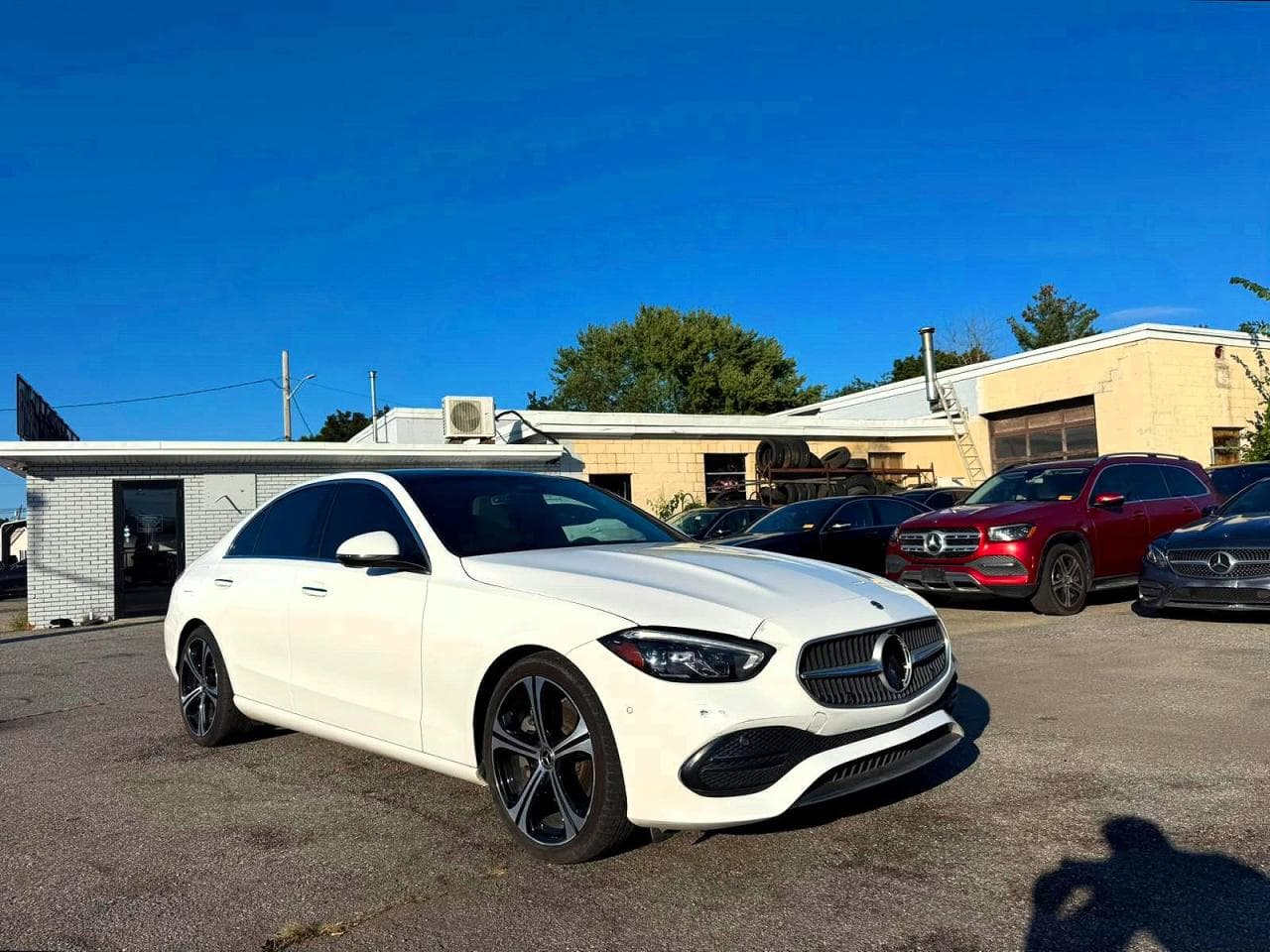 Mercedes-Benz C-klasse 2023 z USA